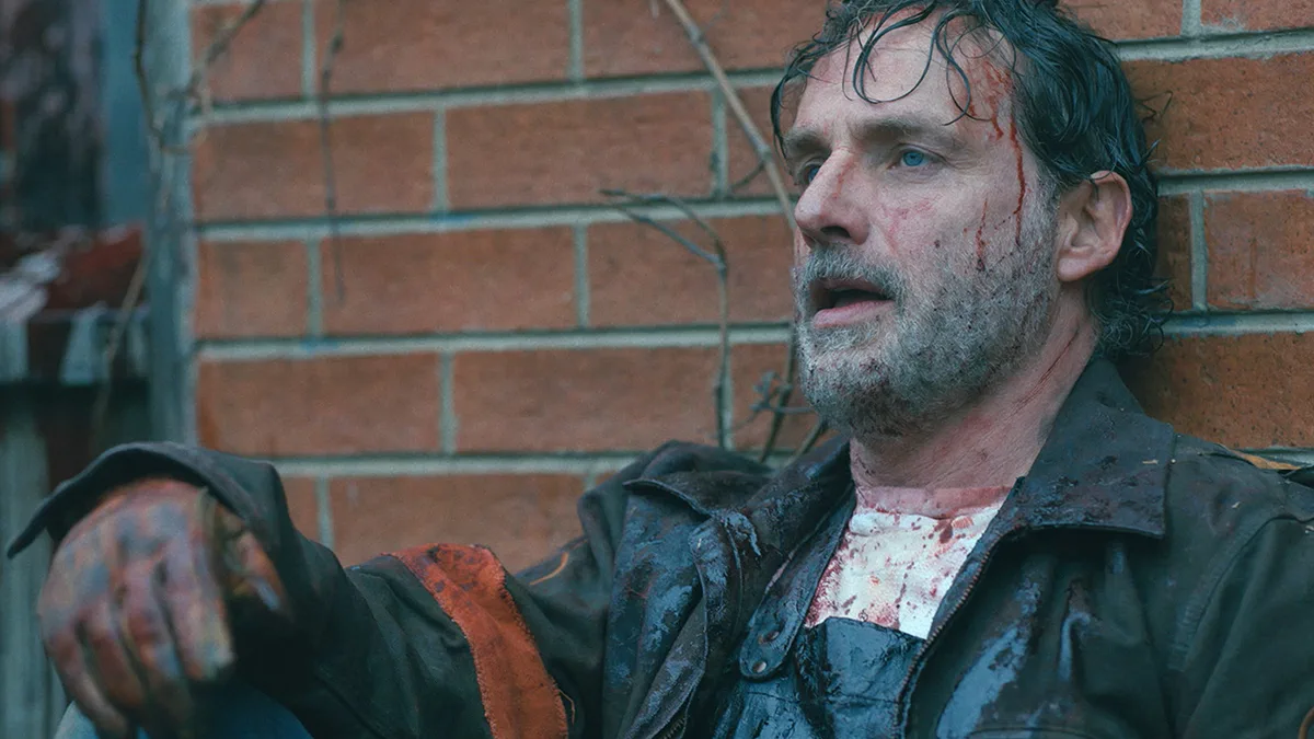 the-walking-dead-the-ones-who-live-trama Andrew Lincoln nei panni di Rick Grimes in Danai Gurira nei panni di Michonne in The Walking Dead: The Ones Who Live