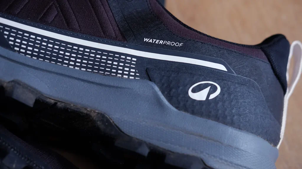 scarpe decathlon quechua mh500 impermeabili