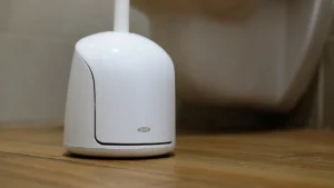 Lo scopino WC migliore che abbia mai avuto? OXO Good Grips: semplicemente geniale.