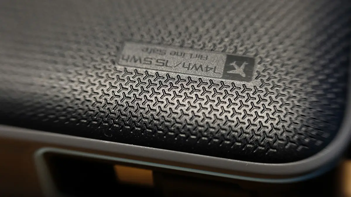 cuktech power bank in aereo